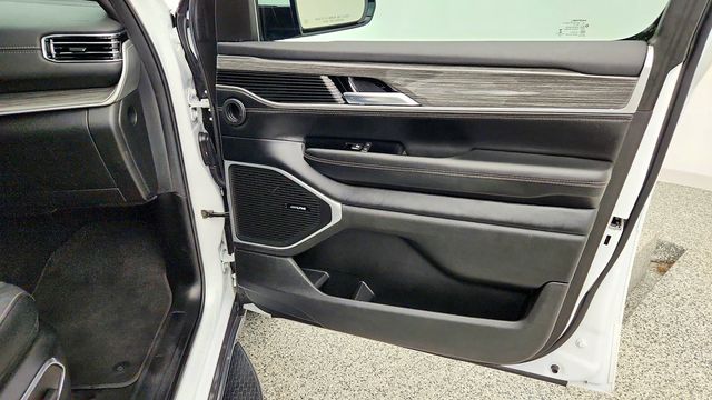 2022 Jeep Wagoneer Series III 4x4 - 23083611 - 25