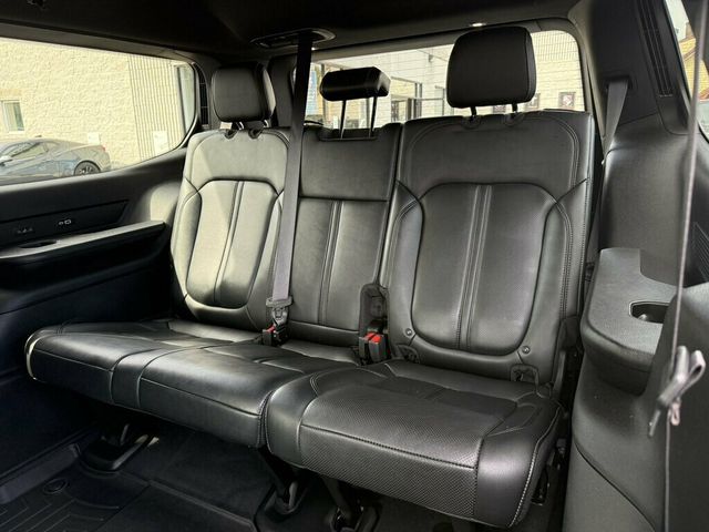 2022 Jeep Wagoneer Series III 4x4 - 23075268 - 19