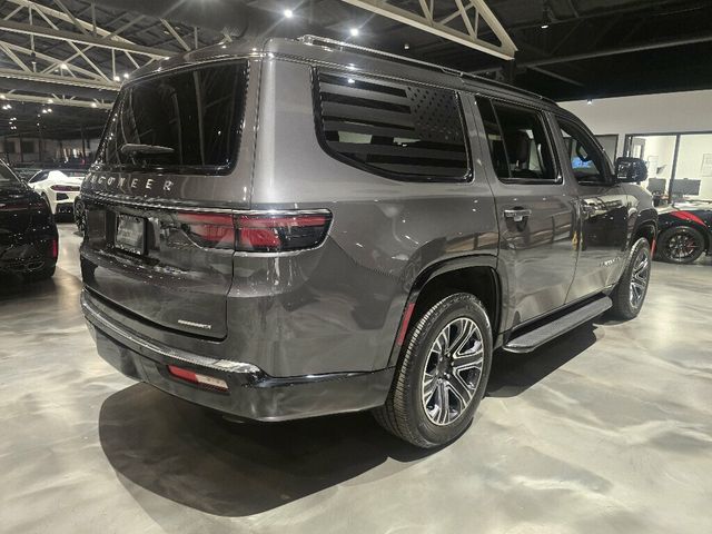 2022 Jeep Wagoneer