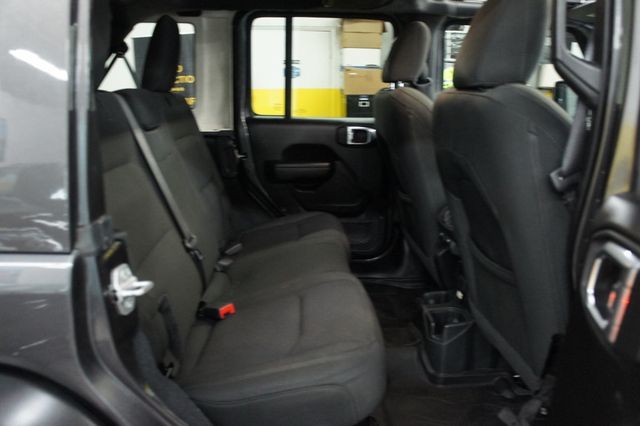 2022 Jeep Wrangler 1-Owner, Sky One Touch Power Top - 22825904 - 38