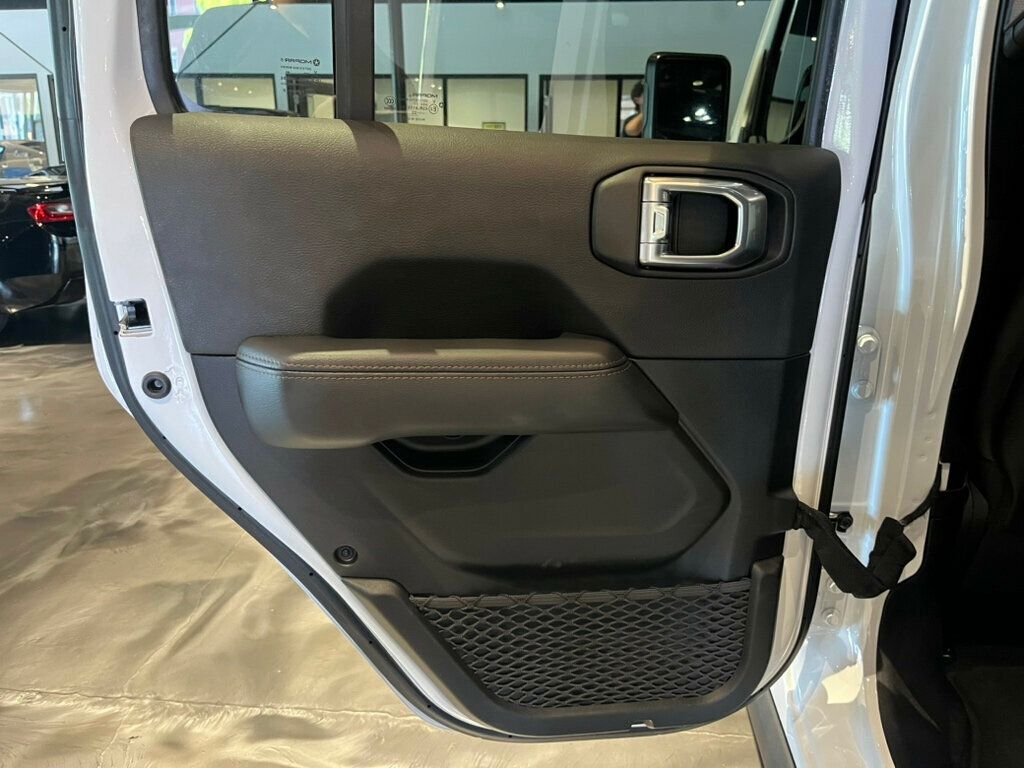 2022 Jeep Wrangler 392/SkyOneTouchRoof/TowPkg/AdvancedSafetyPkg/ColdWeatherPkg - 22577196 - 16