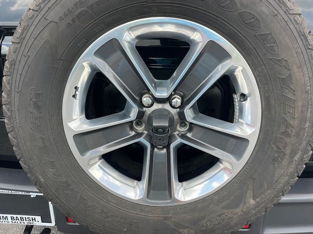 2022 Jeep Wrangler 4 Door Sahara Unlimited Convertible Hard Top 6-speed Manual  - 23035677 - 15