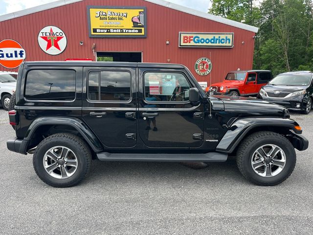 2022 Jeep Wrangler 4 Door Sahara Unlimited Convertible Hard Top 6-speed Manual  - 23035677 - 1