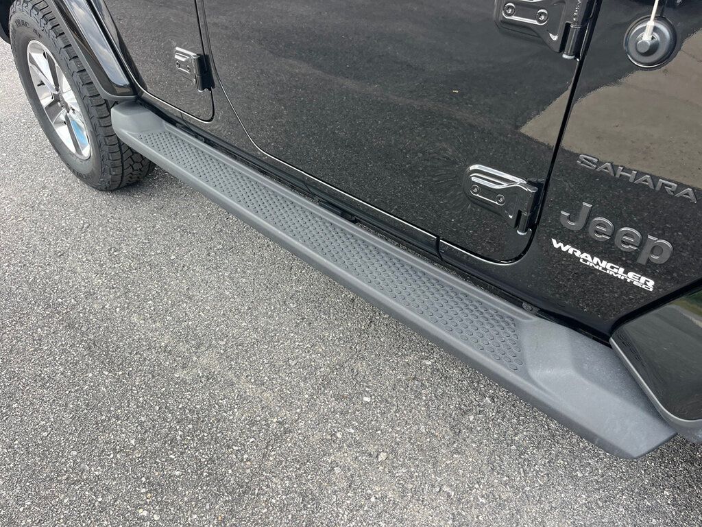 2022 Jeep Wrangler 4 Door Sahara Unlimited Convertible Hard Top 6-speed Manual  - 23035677 - 29