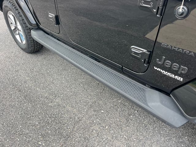 2022 Jeep Wrangler 4 Door Sahara Unlimited Convertible Hard Top 6-speed Manual  - 23035677 - 29