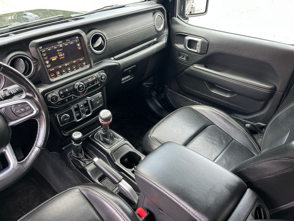 2022 Jeep Wrangler 4 Door Sahara Unlimited Convertible Hard Top 6-speed Manual  - 23035677 - 31