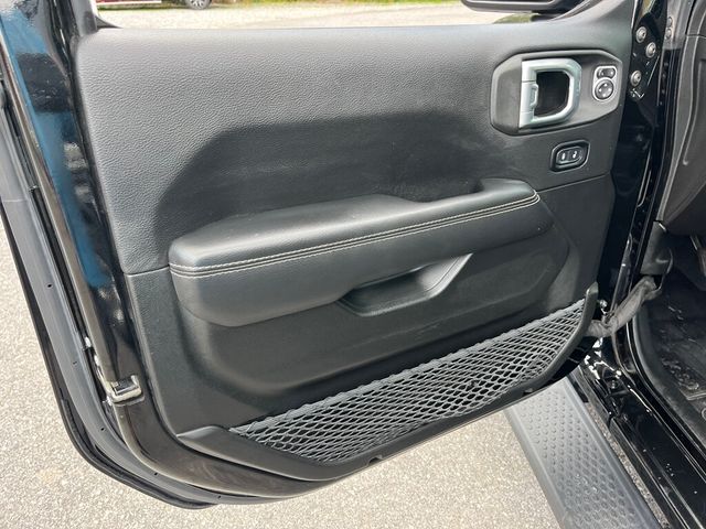 2022 Jeep Wrangler 4 Door Sahara Unlimited Convertible Hard Top 6-speed Manual  - 23035677 - 32