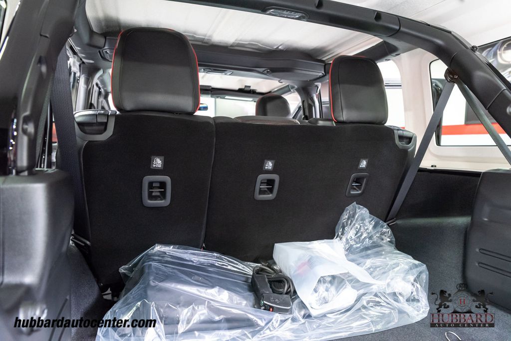 2022 Jeep Wrangler Fully Custom Inside & Out - 21811917 - 95