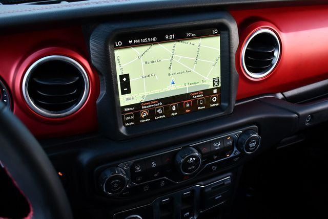 2022 Jeep Wrangler Rubicon 4x4 2 Door SUV W/Cold Weather and Safety Groups - 22922127 - 12