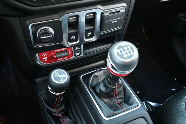 2022 Jeep Wrangler Rubicon 4x4 2 Door SUV W/Cold Weather and Safety Groups - 22922127 - 54