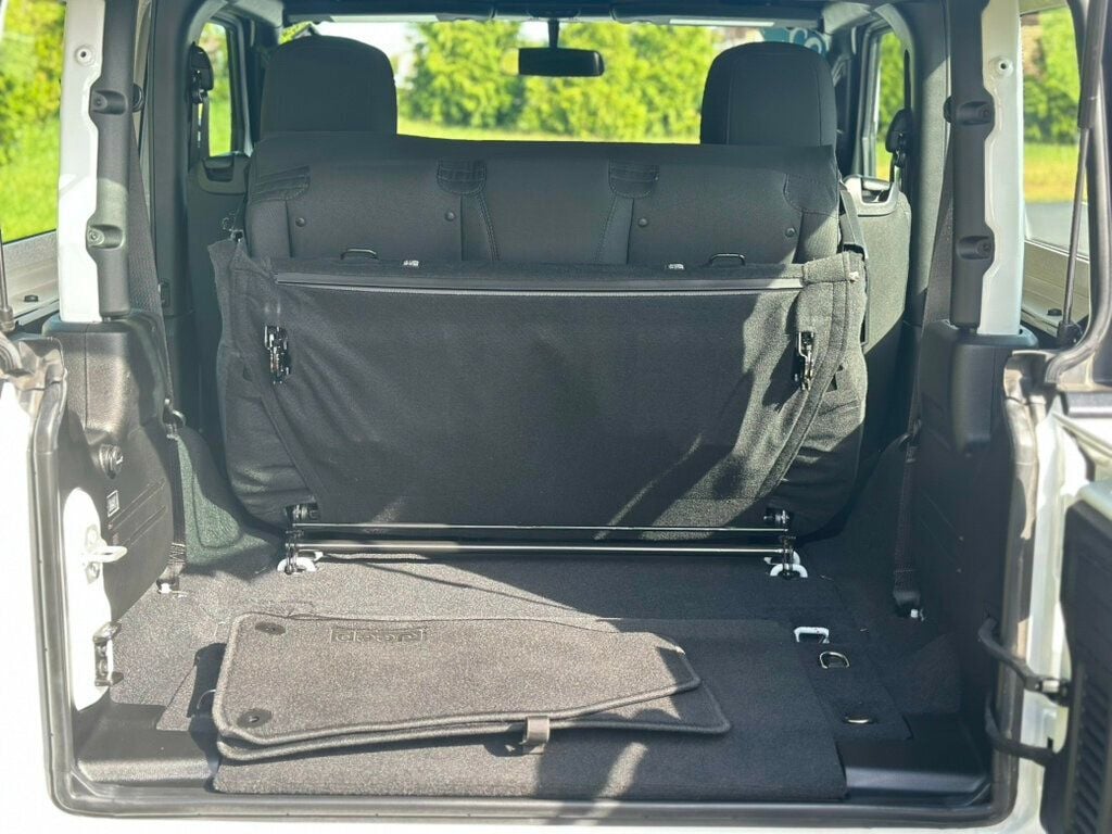 2022 Jeep Wrangler Sport photo 13