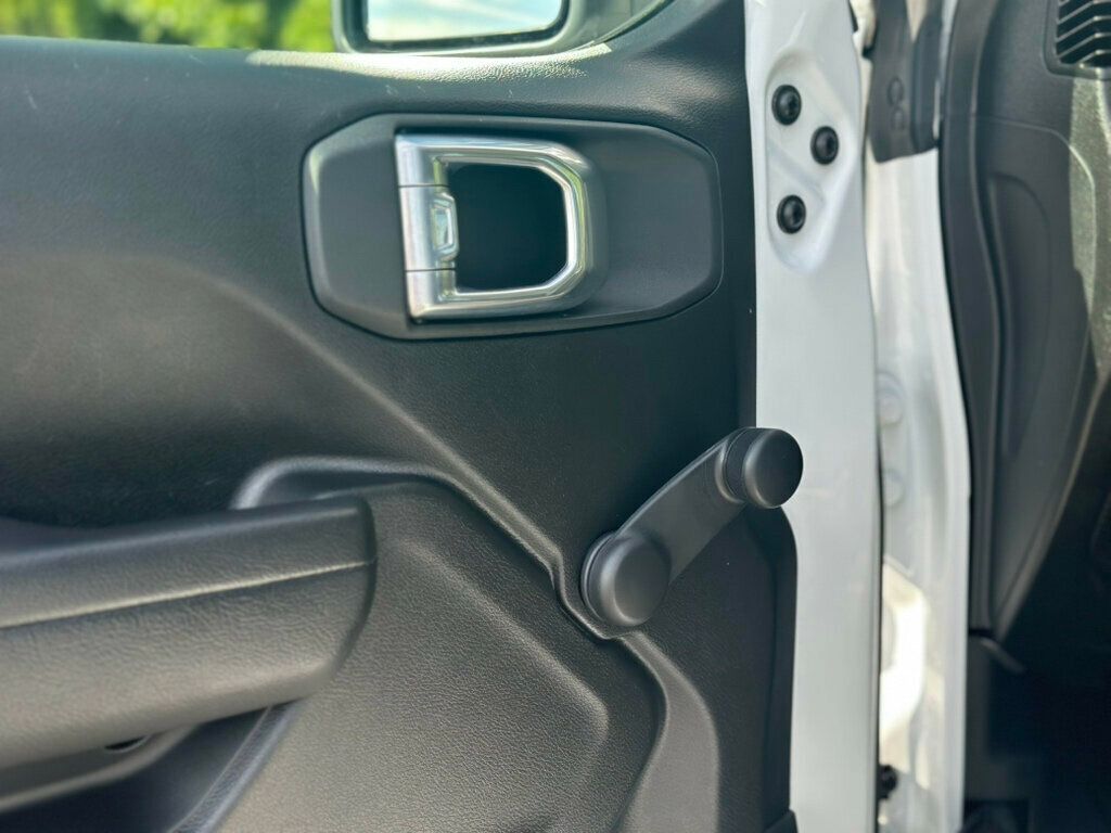 2022 Jeep Wrangler Sport photo 23