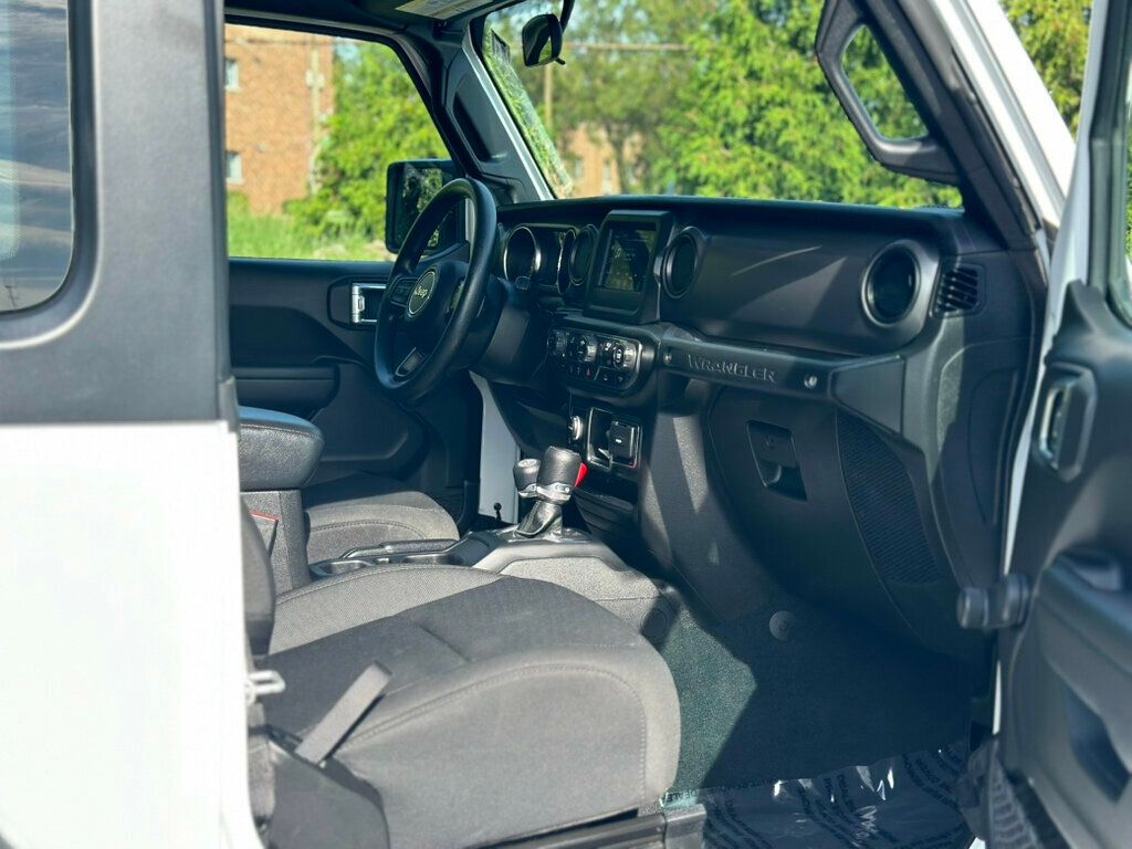 2022 Jeep Wrangler Sport photo 28