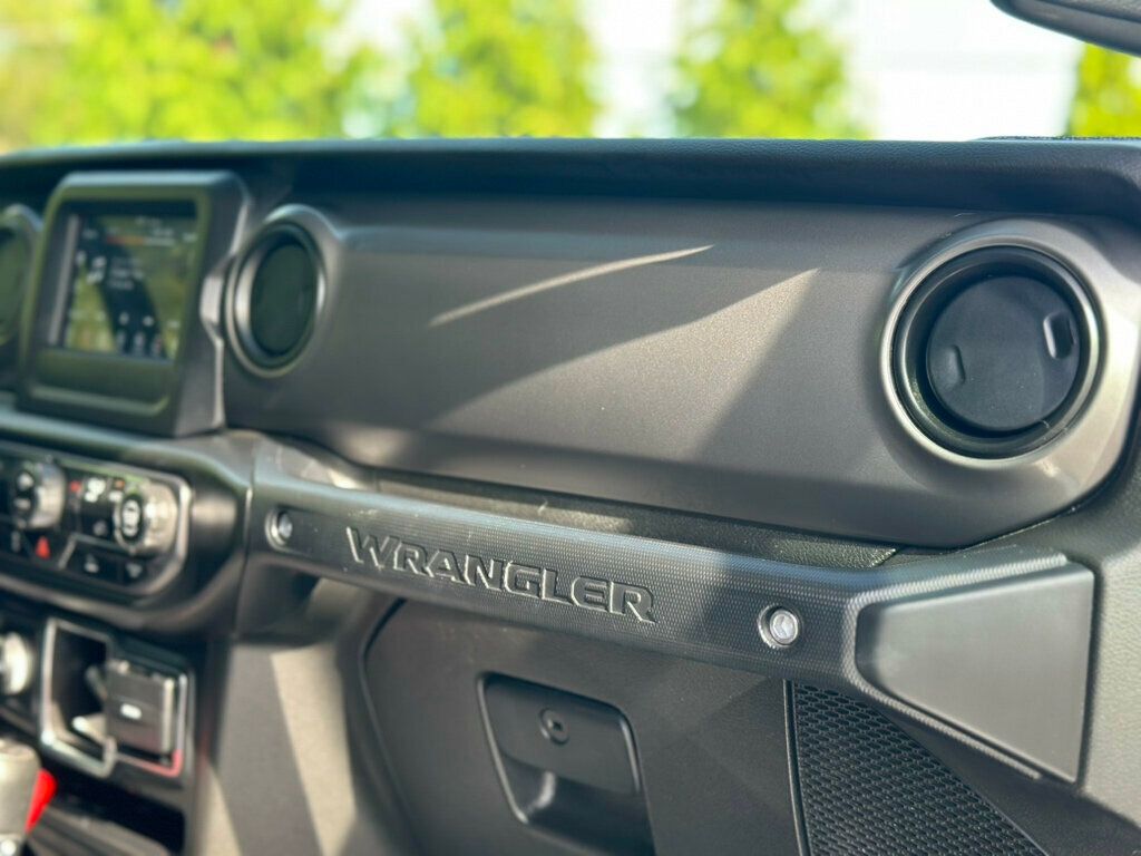 2022 Jeep Wrangler Sport photo 29