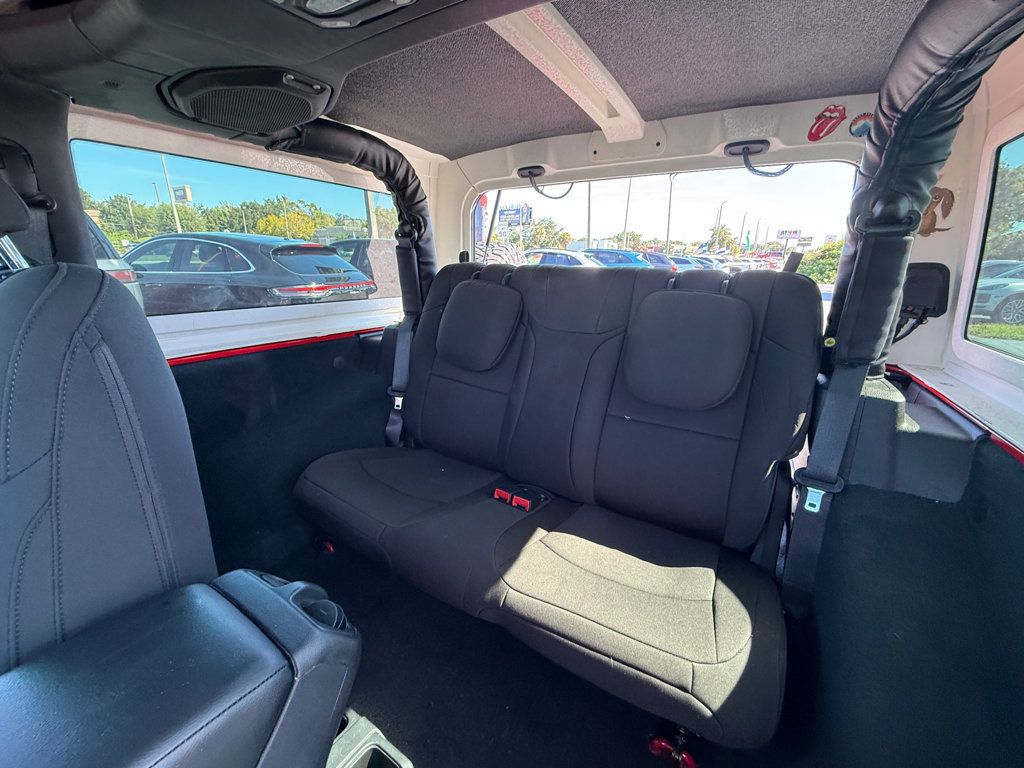 2022 Jeep Wrangler Sport 4x4 - 23081229 - 19