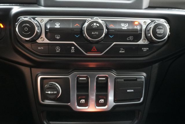 2022 Jeep Wrangler Sport S 4x4 - 22936728 - 20