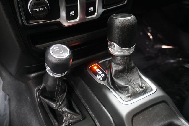 2022 Jeep Wrangler Sport S 4x4 - 22999726 - 21