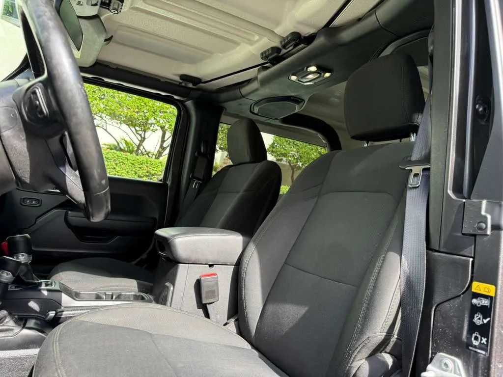 2022 Jeep Wrangler Sport S 4x4 - 22957992 - 18