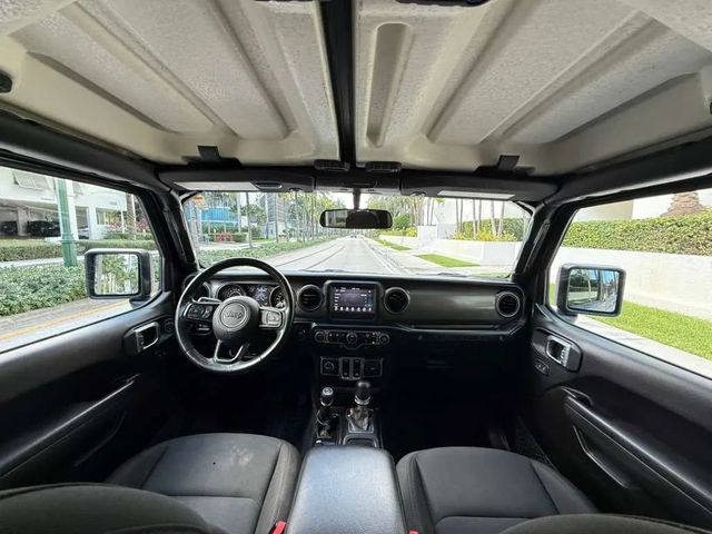 2022 Jeep Wrangler Sport S 4x4 - 22957992 - 32