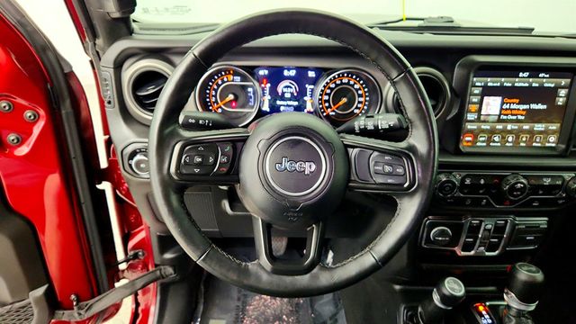 2022 Jeep Wrangler Sport S 4x4 w/ Sky One-Touch Power Top & Alpine Premium Audio - 23033676 - 13