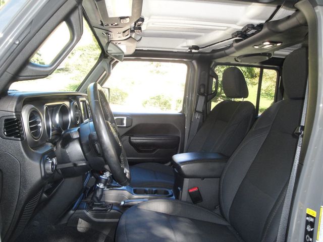 2022 Jeep Wrangler SPORT-S PKG, LOADED, *STING-GRAY* LOW MI, MINT! - 23078572 - 27