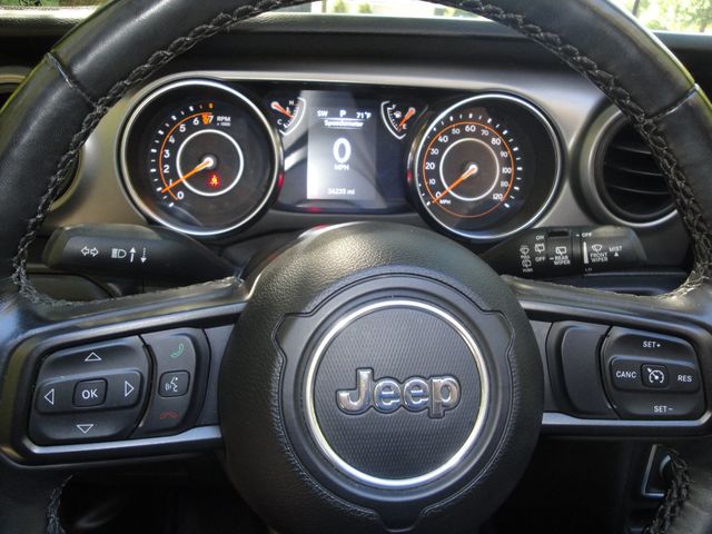 2022 Jeep Wrangler SPORT-S PKG, LOADED, *STING-GRAY* LOW MI, MINT! - 23078572 - 30