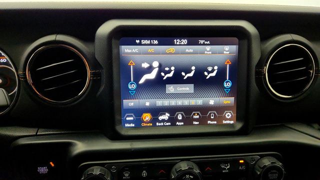 2022 Jeep Wrangler Unlimited High Altitude 4x4 w/ Cold Weather Package - 23038848 - 17