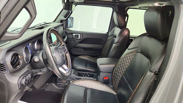 2022 Jeep Wrangler Unlimited High Altitude 4x4 w/ Cold Weather Package - 23038848 - 19