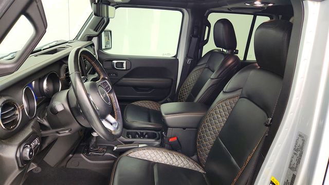 2022 Jeep Wrangler Unlimited High Altitude 4x4 w/ Updated Engine & Cold Weather Pkg - 23023107 - 19