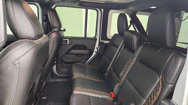 2022 Jeep Wrangler Unlimited High Altitude 4x4 w/ Updated Engine & Cold Weather Pkg - 23023107 - 20