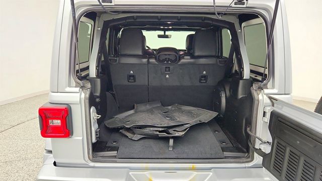 2022 Jeep Wrangler Unlimited High Altitude 4x4 w/ Updated Engine & Cold Weather Pkg - 23023107 - 21