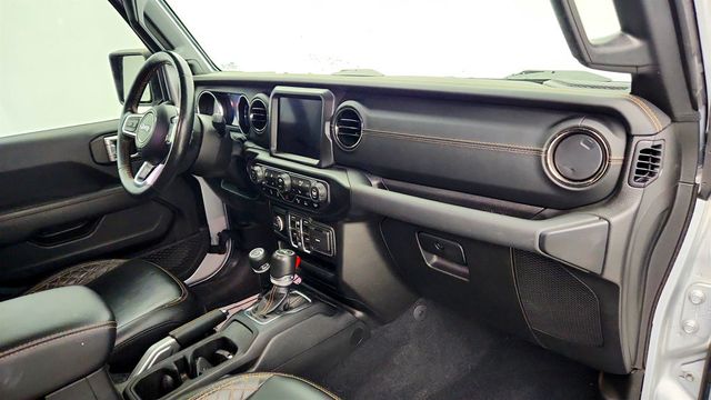2022 Jeep Wrangler Unlimited High Altitude 4x4 w/ Updated Engine & Cold Weather Pkg - 23023107 - 24