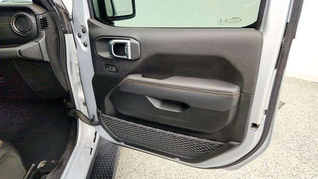 2022 Jeep Wrangler Unlimited High Altitude 4x4 w/ Updated Engine & Cold Weather Pkg - 23023107 - 25