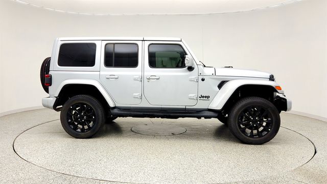 2022 Jeep Wrangler Unlimited High Altitude 4x4 w/ V6 Engine & Cold Weather Pkg - 23023107 - 3