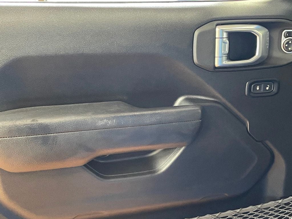 2022 Jeep Wrangler Unlimited High Tide 4x4 - 22995935 - 16