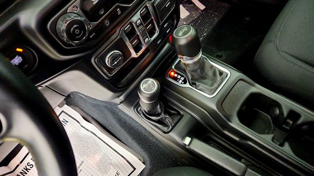 2022 Jeep Wrangler Unlimited High Tide 4x4 - 23082192 - 14