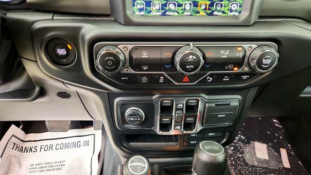 2022 Jeep Wrangler Unlimited High Tide 4x4 - 23082192 - 15