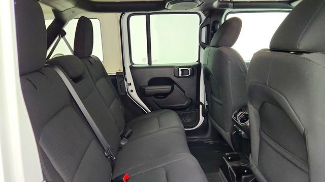 2022 Jeep Wrangler Unlimited High Tide 4x4 - 23083451 - 22