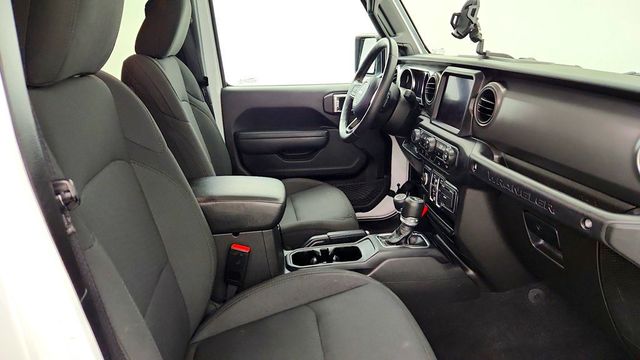 2022 Jeep Wrangler Unlimited High Tide 4x4 - 23083451 - 23