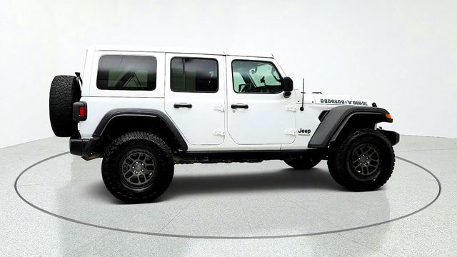 2022 Jeep Wrangler Unlimited High Tide 4x4 - 23083451 - 3