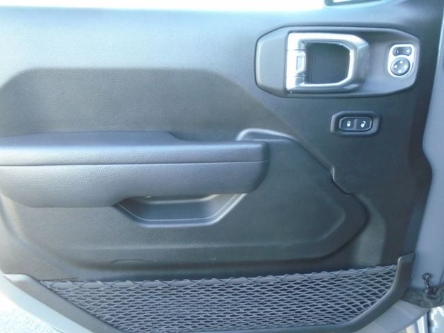 2022 Jeep Wrangler Unlimited High Tide 4x4 - 22941481 - 9