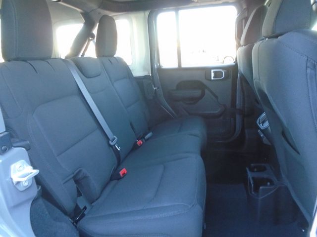 2022 Jeep Wrangler Unlimited High Tide 4x4 - 22941481 - 27