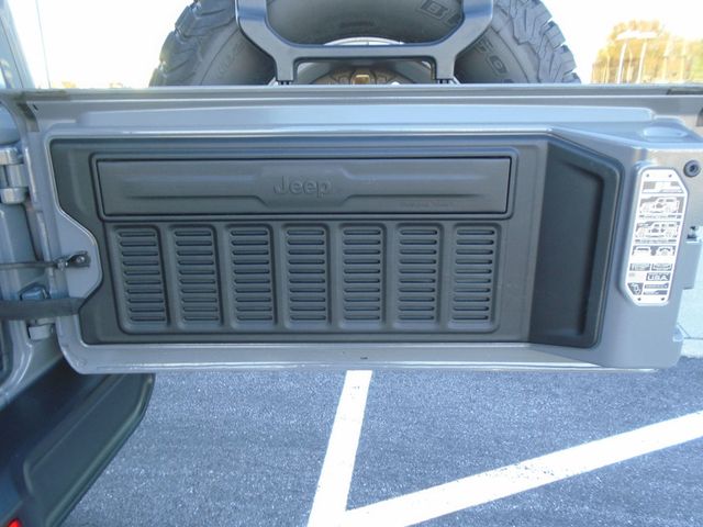 2022 Jeep Wrangler Unlimited High Tide 4x4 - 22941481 - 33
