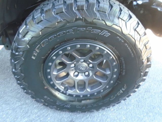 2022 Jeep Wrangler Unlimited High Tide 4x4 - 22941481 - 39