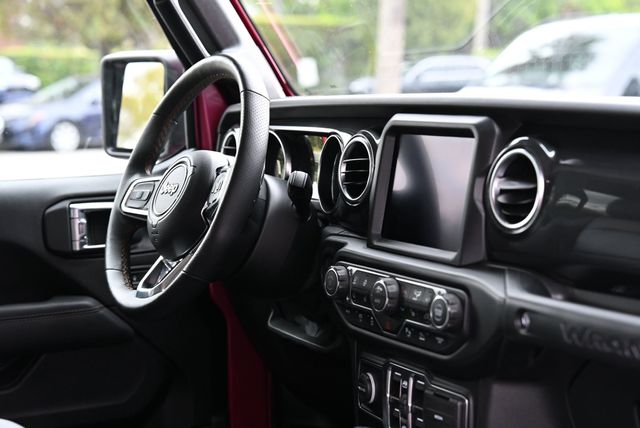 2022 Jeep Wrangler Unlimited Rubicon 392 4x4 - 22985940 - 32