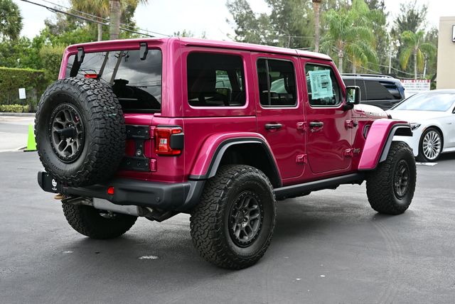 2022 Jeep Wrangler Unlimited Rubicon 392 4x4 - 22985940 - 4