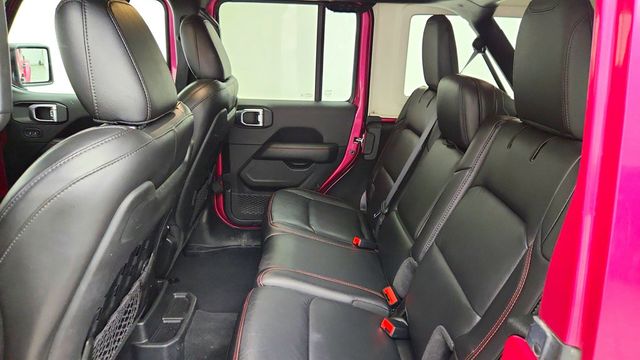 2022 Jeep Wrangler Unlimited Rubicon 4x4 w/ Hard Top, Leather Seats & LED Lighting - 23013182 - 21