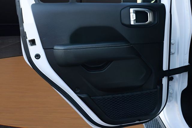 2022 Jeep Wrangler Unlimited Sahara - 23000828 - 20