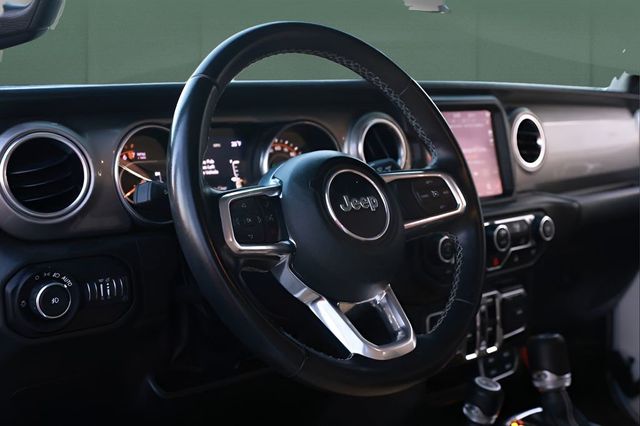 2022 Jeep Wrangler Unlimited Sahara - 23000828 - 22