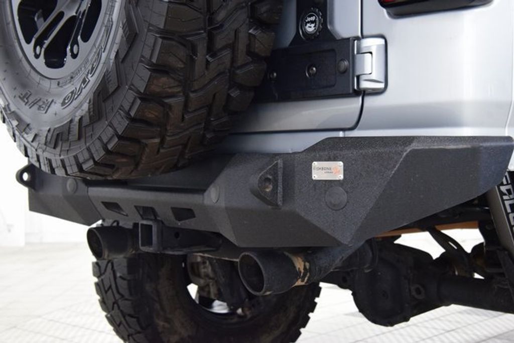 2022 Jeep Wrangler Unlimited Sahara photo 13